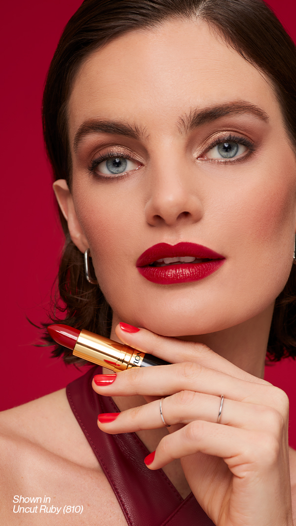 Super Lustrous™ Lipstick - With Moisturizing Formula! - Revlon